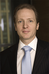 Dr. Jonathan  Woetzel
